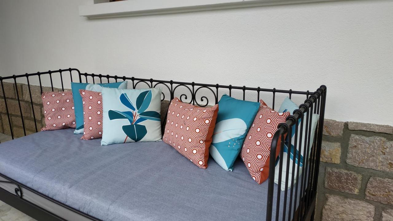 Bed and Breakfast Le Jardin De Moulis, Saint Girons, Ariege, Pyrenees, Экстерьер фото