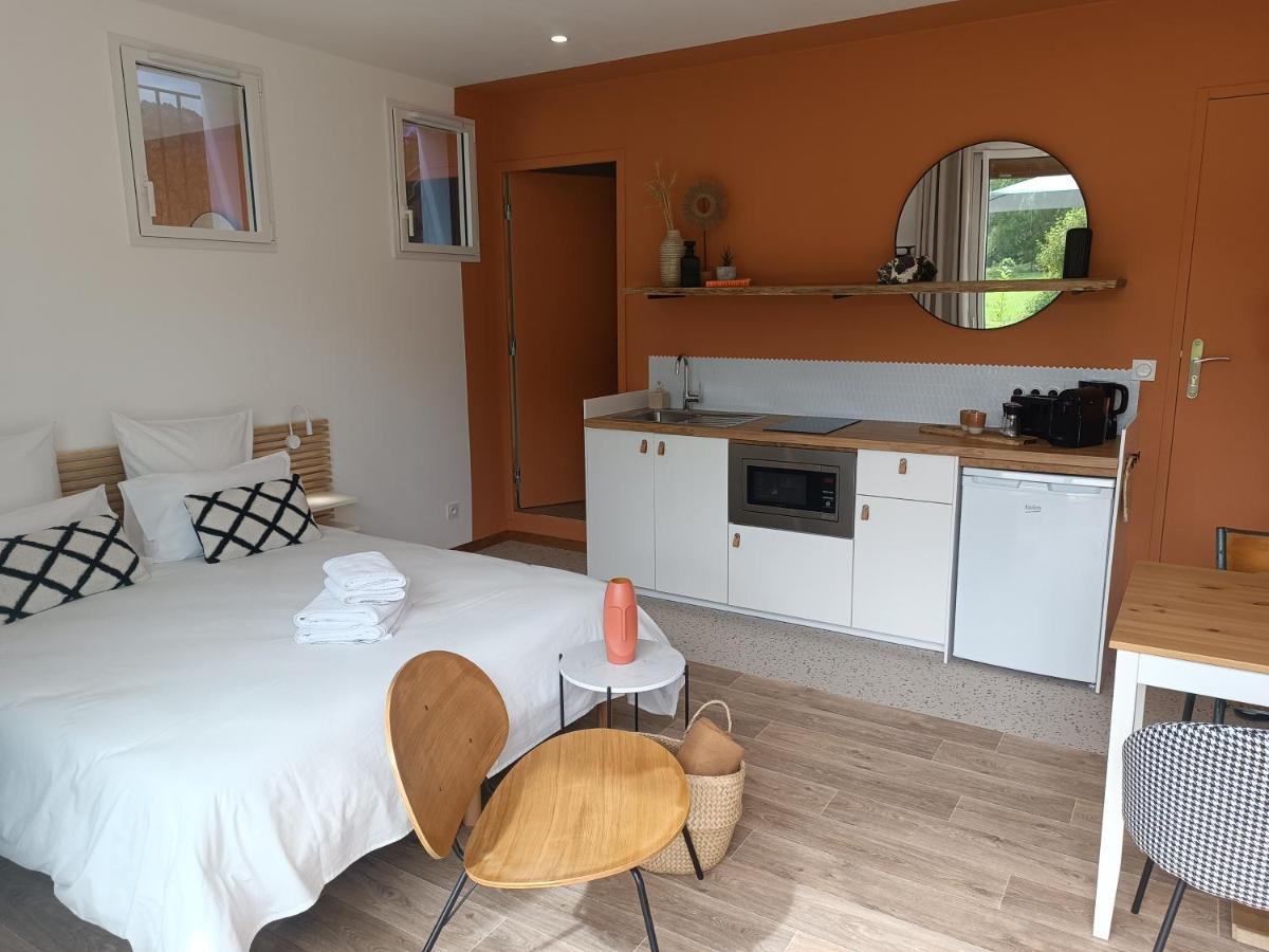Bed and Breakfast Le Jardin De Moulis, Saint Girons, Ariege, Pyrenees, Экстерьер фото